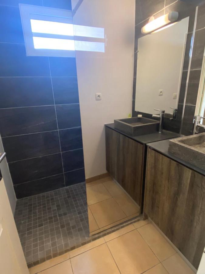 Appartement F2 Avec Piscine Saint-André Exterior foto